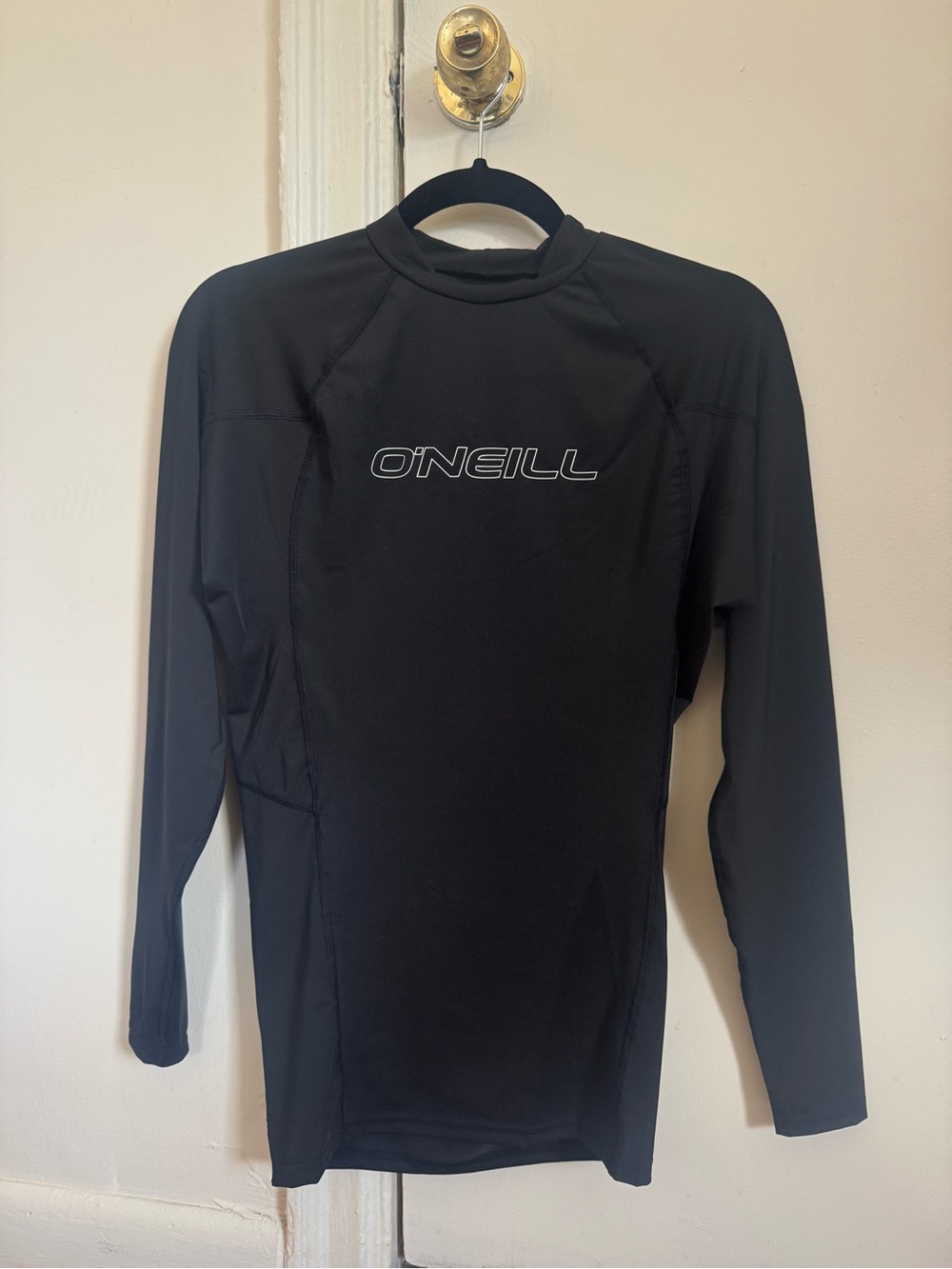 O'Neill Men's Black Long-Sleeve Rash Guard with Logo